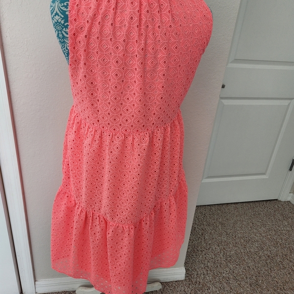 Lilly pulitzer dresses - Picture 4 of 9